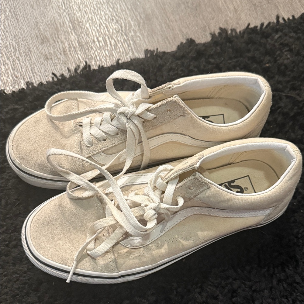 Vans Women's Sneakers in Cream and White